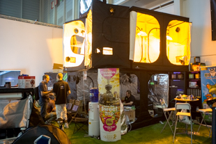 Tente de culture de cannabis à l'expo grow 2014