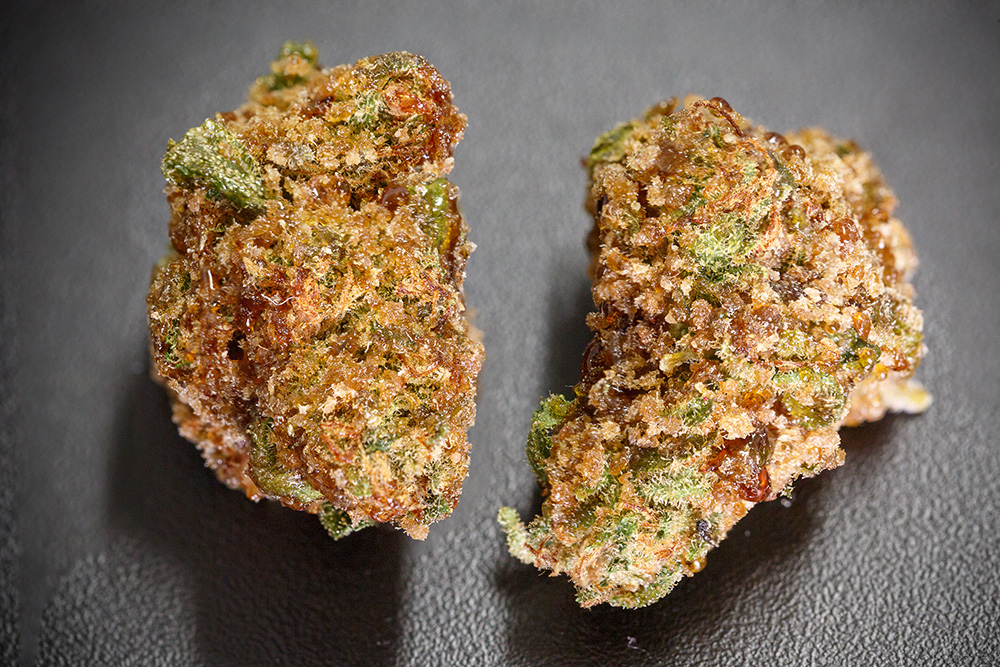 photo de cannabis et de shatter